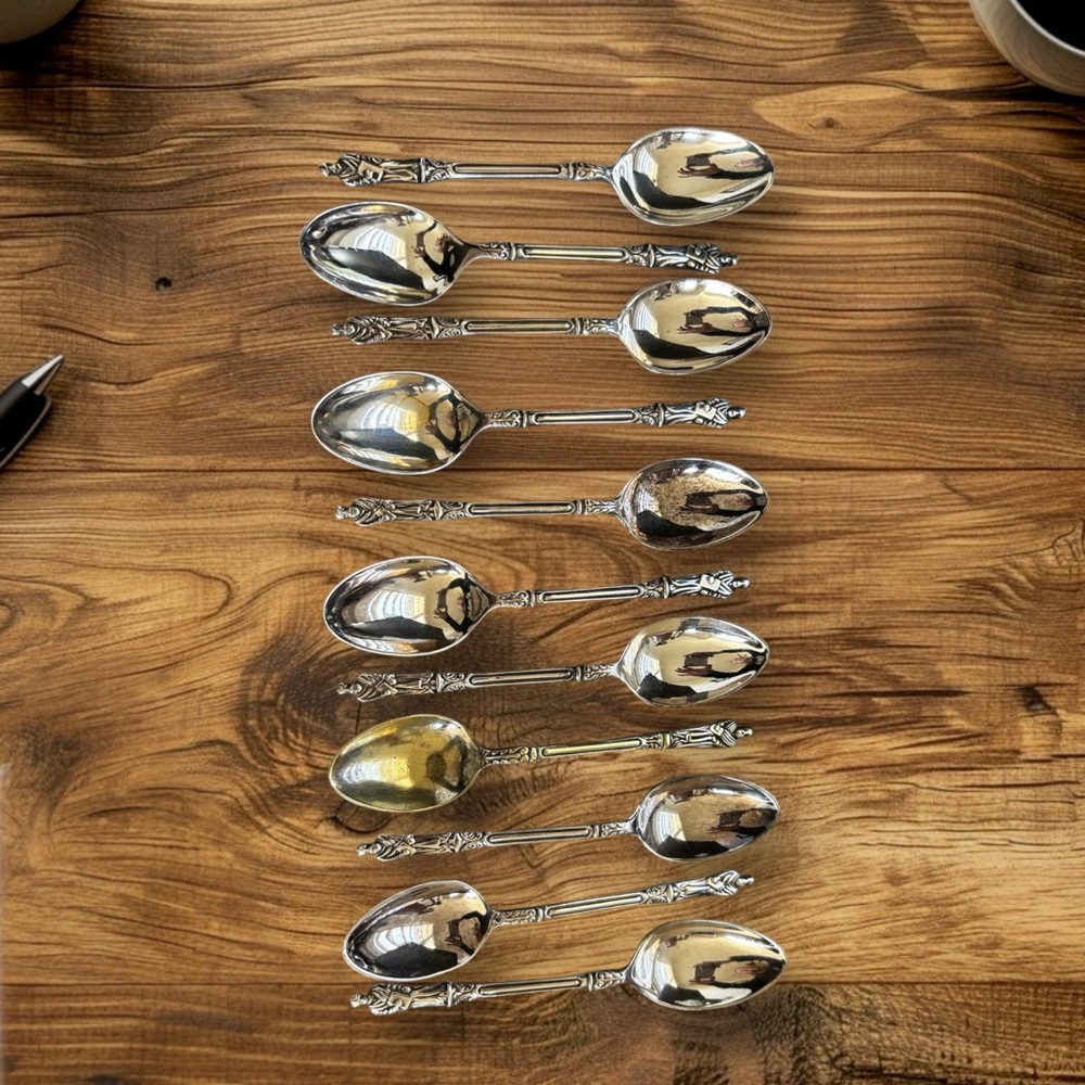 Silver apostle Flatware Dining Spoon Set